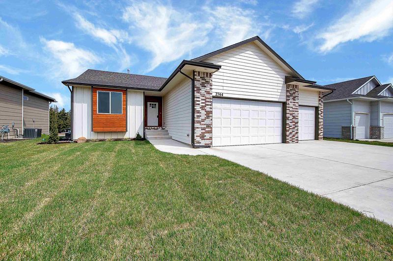 2744 E Ironstone St, Park City, KS 67219
