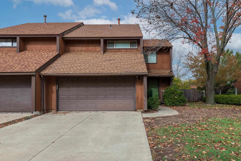 7248 E Bainbridge Ct, Wichita, KS 67226
