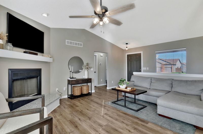 11751 W Wilkinson, Maize, KS 67101