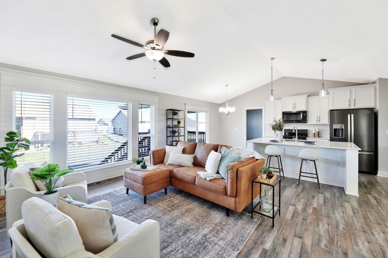 2212 E Sunset St, Goddard, KS 67052