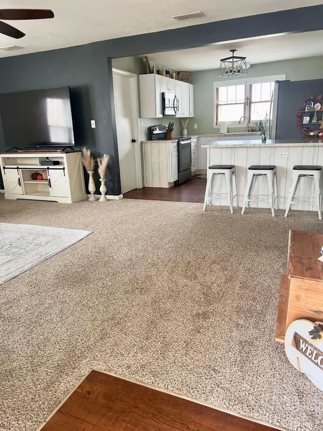 420 Columbus Ave, Newton, KS 67114