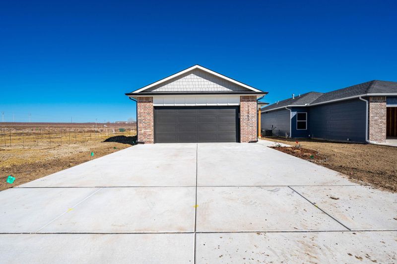 12952 E Willowgreen St, Wichita, KS 67230