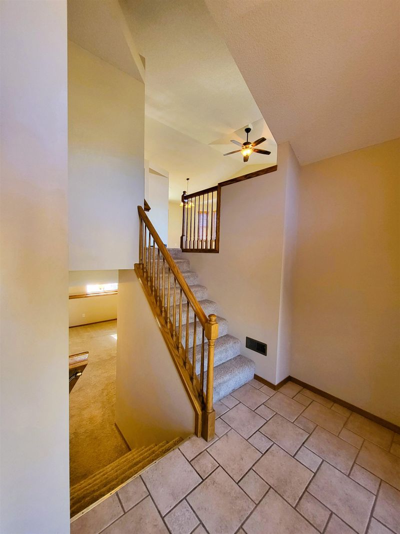 2523 E Cambridge Ct, Park City, KS 67219