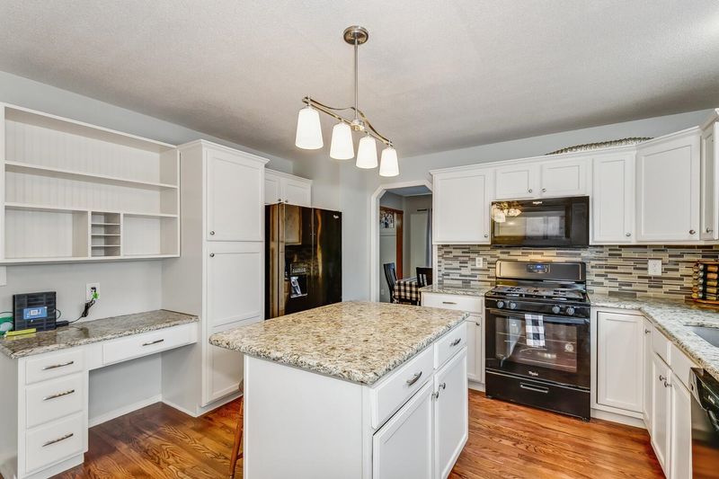 1321 Teri Ln, Sedgwick, KS 67135