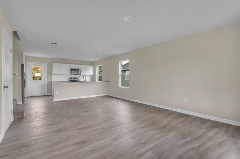 3651 E Hollandale St, Derby, KS 67037