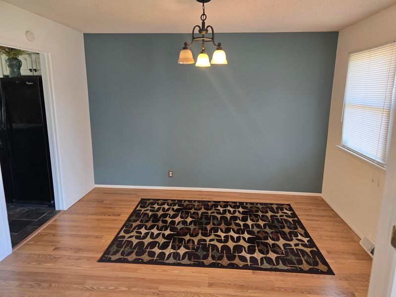 1201 N Patrick Henry St, Derby, KS 67037