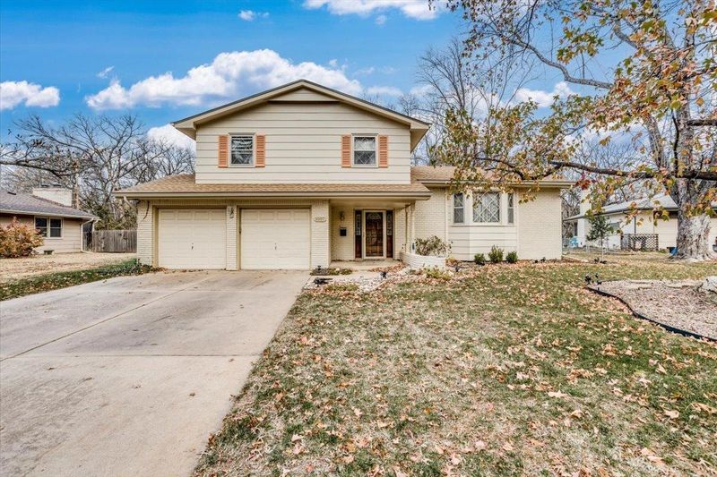 1007 E Kristen, Derby, KS 67037