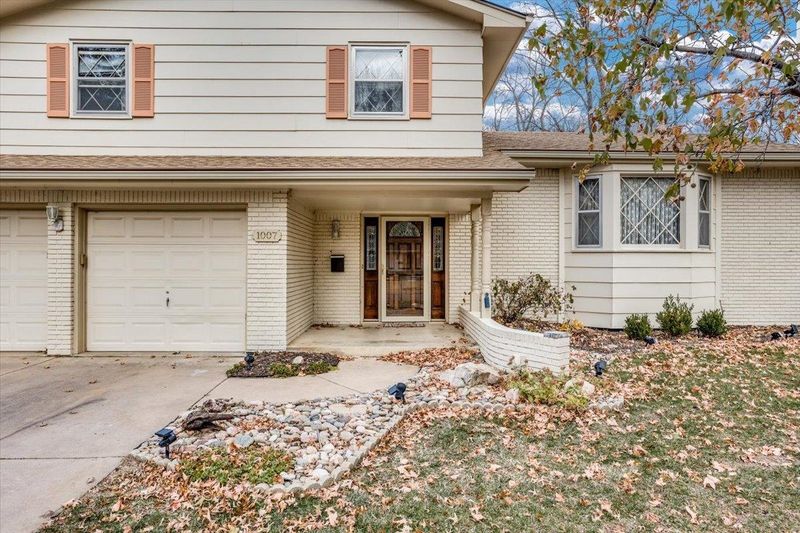1007 E Kristen, Derby, KS 67037