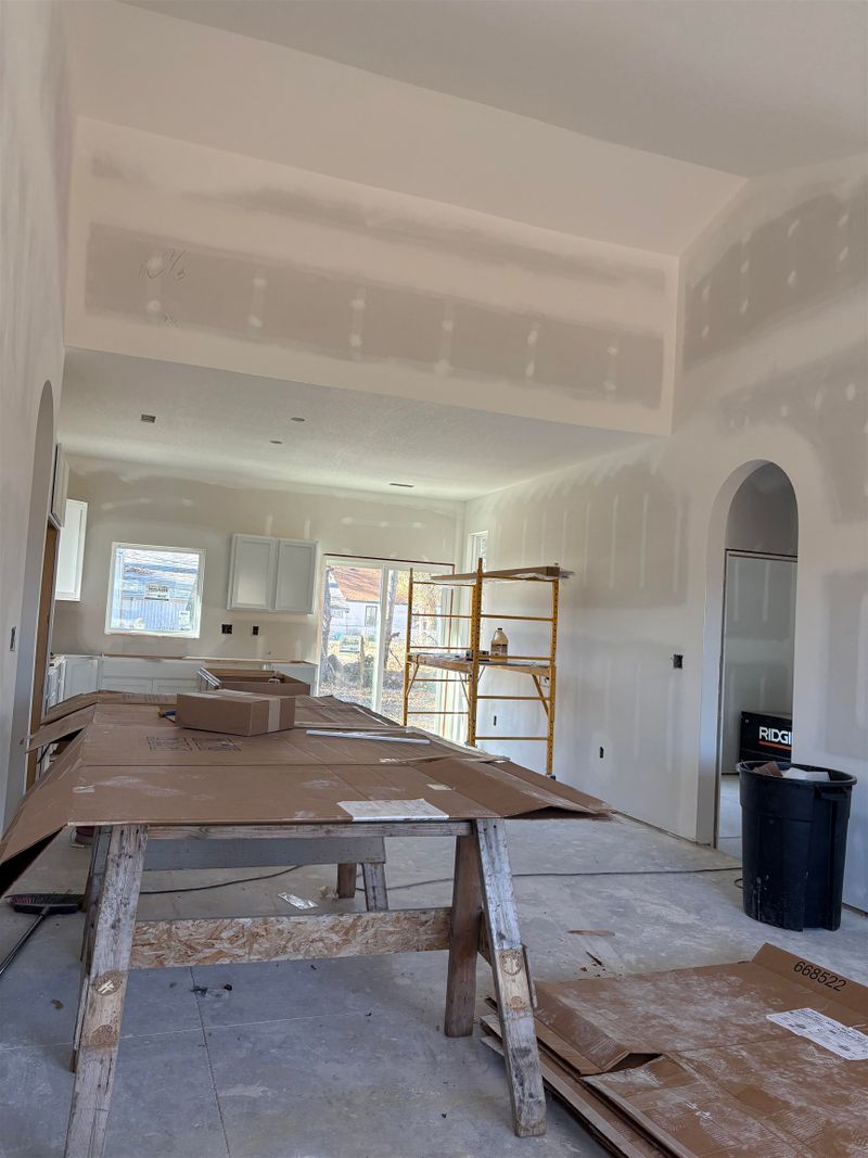 1205 S High St, El Dorado, KS 67042
