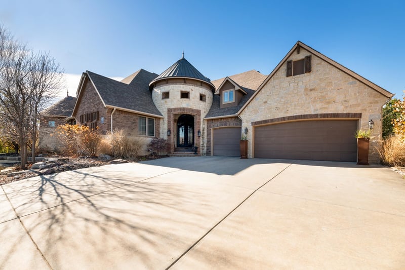 4011 N Fiddlers Cv, Maize, KS 67101