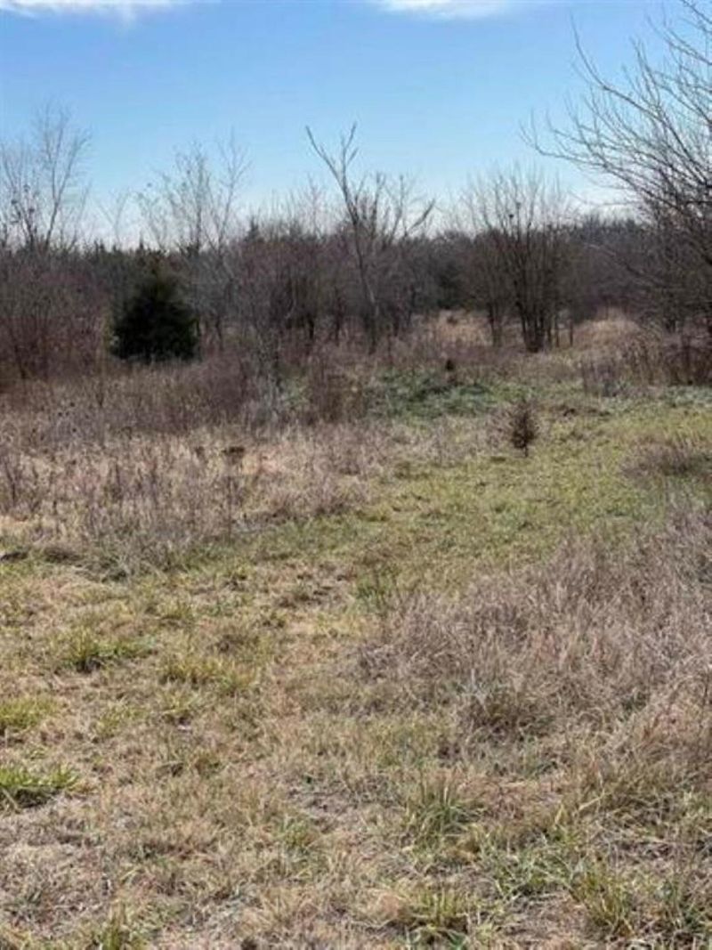 507 E 21st St, Andover, KS 67002