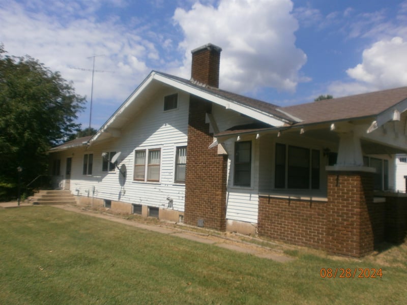 310 N Main St, Hope, KS 67451