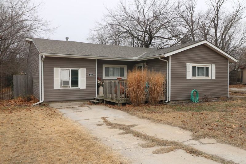 125 W Virginia Rd, Andover, KS 67002