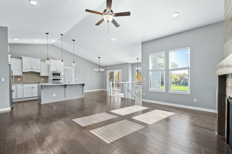 2407 N Silverdale St, Andover, KS 67002
