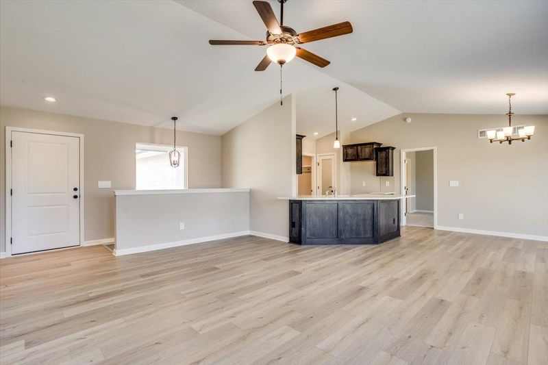 1545 N Sedge Ct, Andover, KS 67002