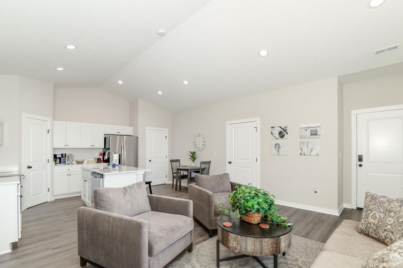 1730 Decarsky Ct, Derby, KS 67037