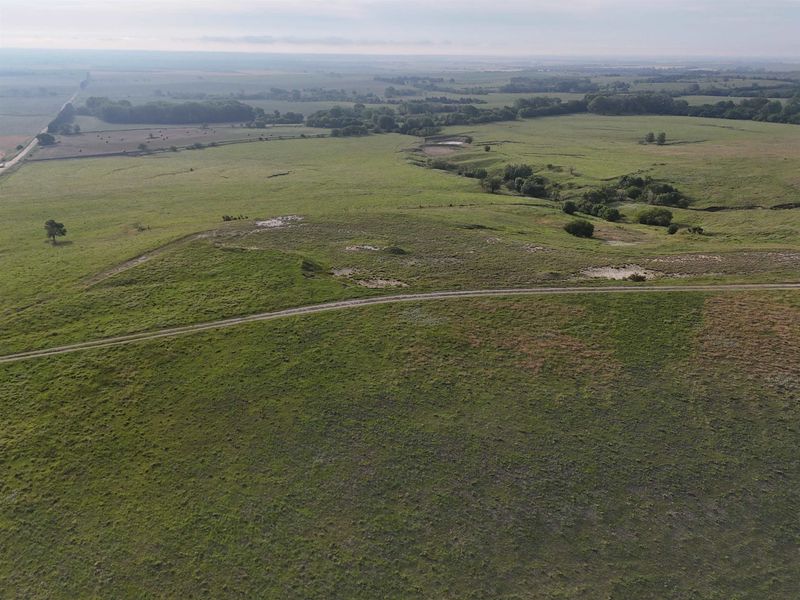 2210 Hawk Rd, Aurora, KS 66938