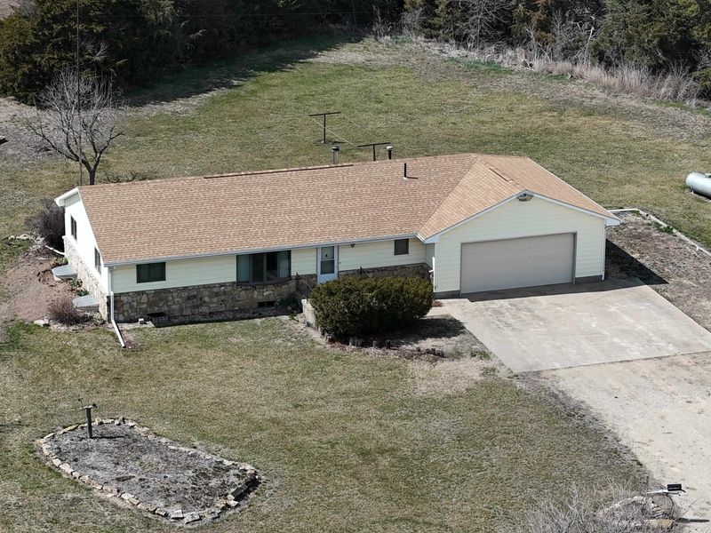 15675 Lasita Rd, Green, KS 67447