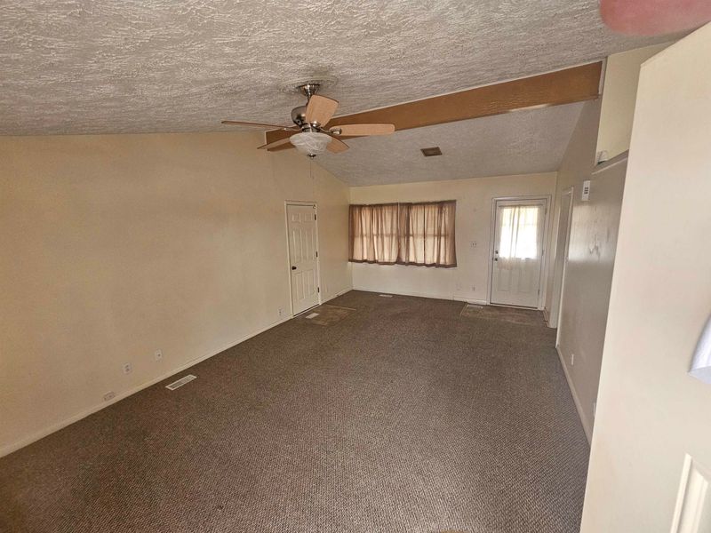 108 Hays Ct, Salina, KS 67401