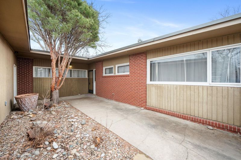 3820 N Clarence Ave, Wichita, KS 67204