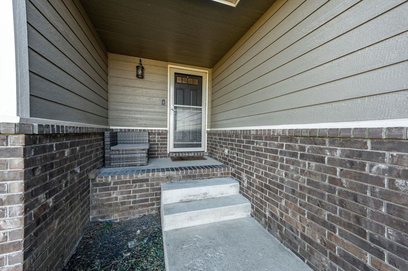 5318 N Rock Spring St, Bel Aire, KS 67226