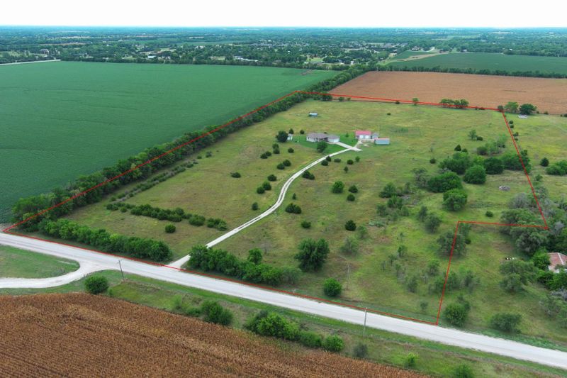 16585 SW 140th St, Rose Hill, KS 67133