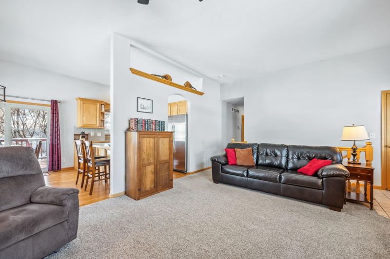 562 E Cheyenne Ct, Kechi, KS 67067