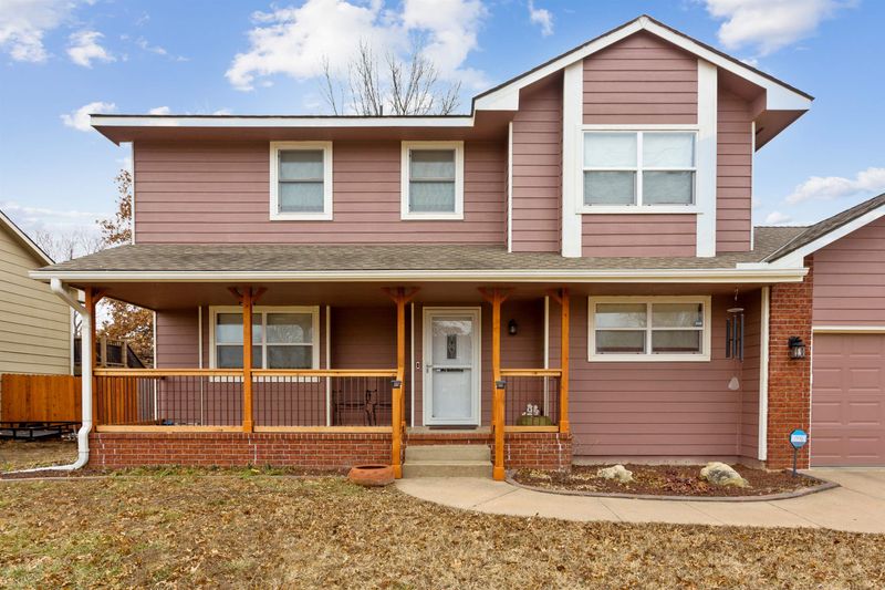 239 E Catalpa Ct, Derby, KS 67037