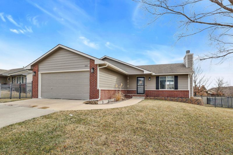 1001 E Stone Pa, Derby, KS 67037