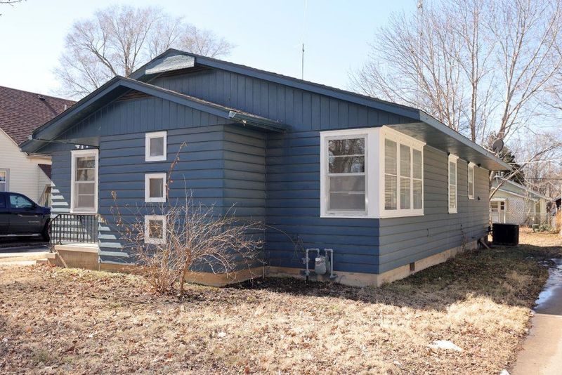 417 N Summit St, El Dorado, KS 67042