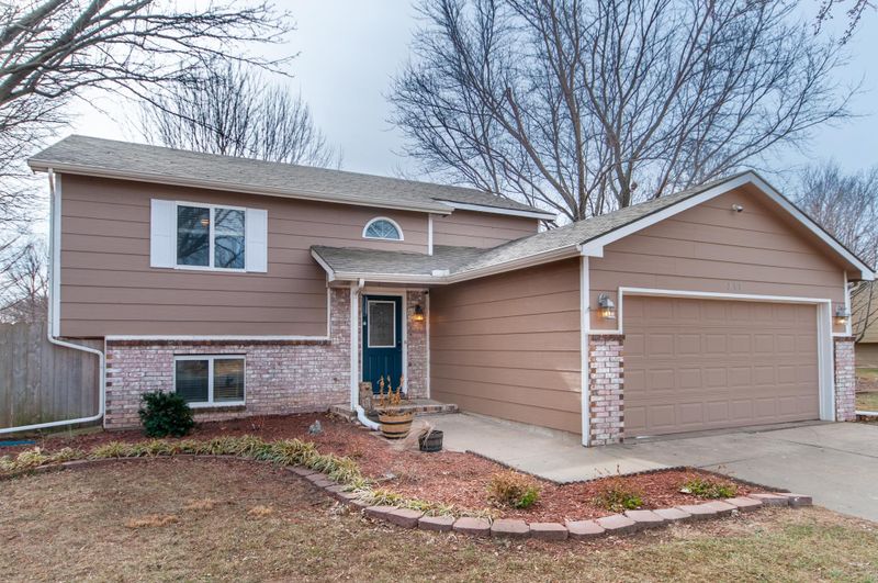 218 W Chippewa St, Kechi, KS 67067