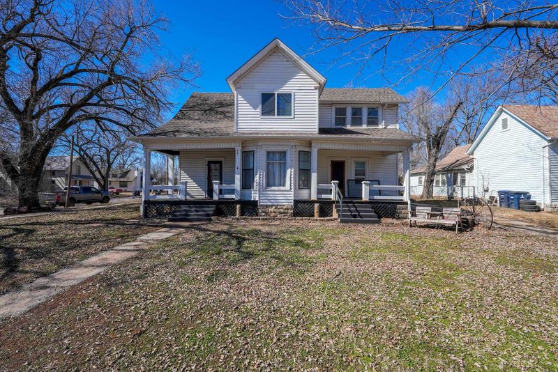 627 S Star St, El Dorado, KS 67042