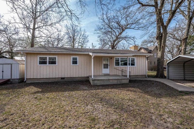 7350 SW Drycreek Rd, Andover, KS 67002