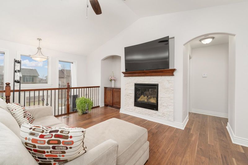 5303 N Rock Spring Ct, Bel Aire, KS 67226