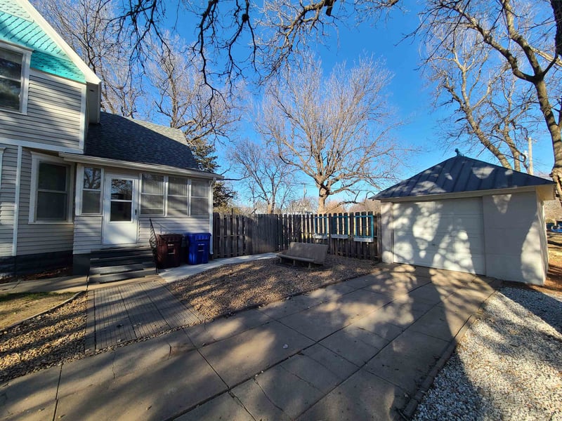514 N Chestnut St, Lindsborg, KS 67456