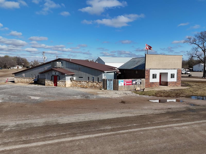 410 Parallel St, Clifton, KS 66937