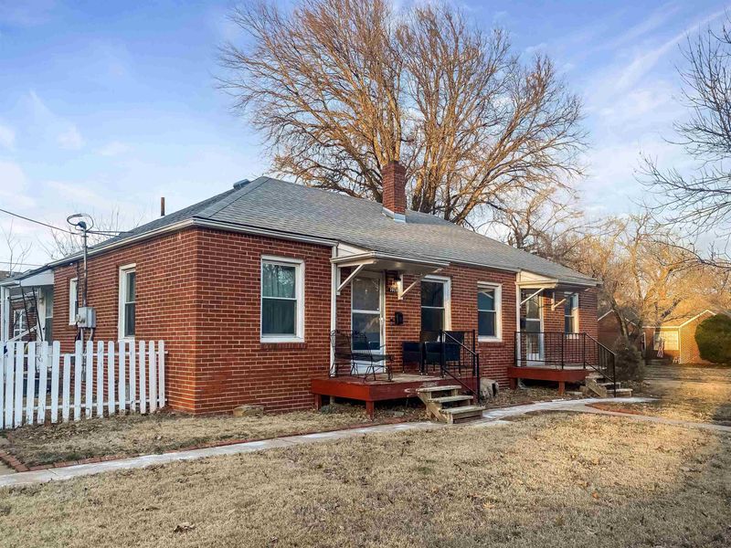 3918 E Orme St #3920 E Orme St, Wichita, KS 67218