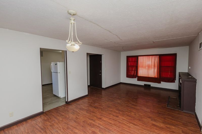 1645 N Oliver, Wichita, KS 67208