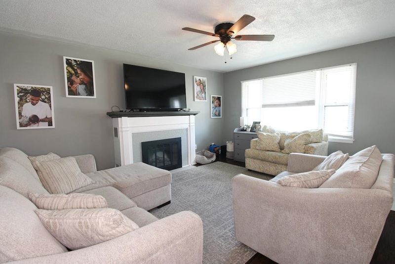 217 W Bond St, Salina, KS 67401