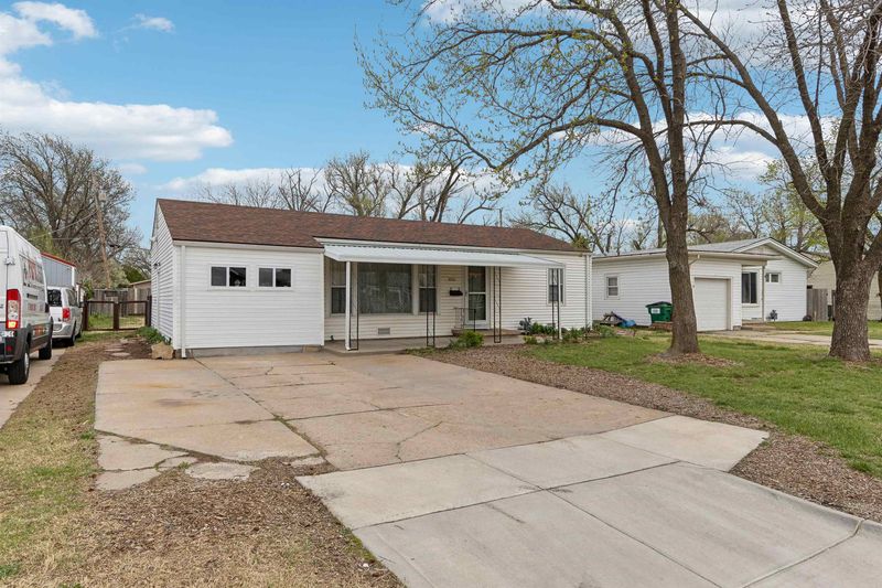 3020 S Vine, Wichita, KS 67217