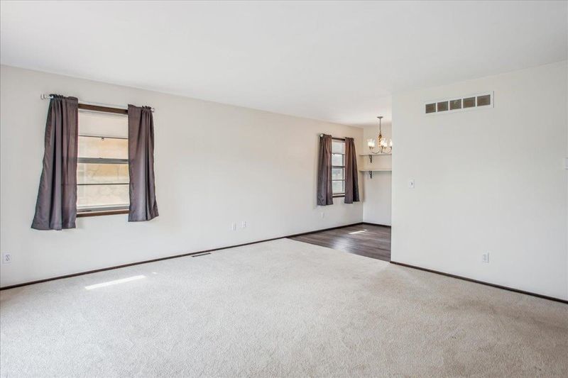 1035 N Mclean #304, Wichita, KS 67203
