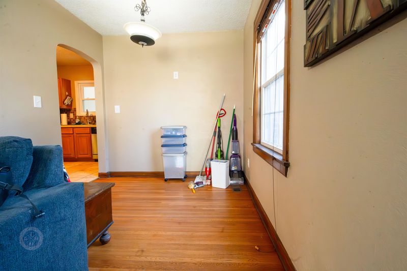 256 S Minneapolis Ave, Wichita, KS 67211