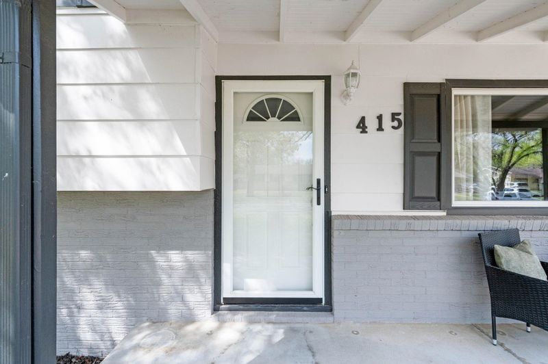 415 S Circle Dr, Derby, KS 67037