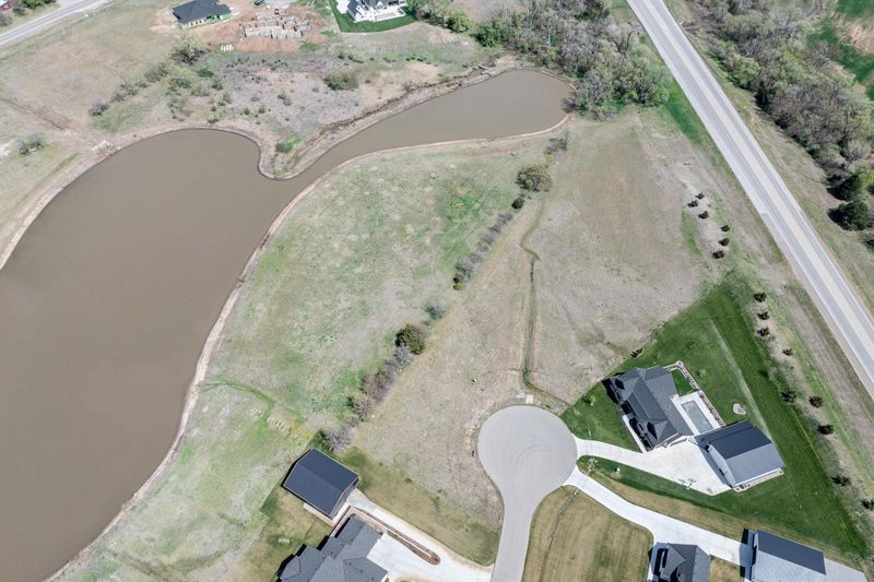 11750 W Cherese Cir, Wichita, KS 67215-2509