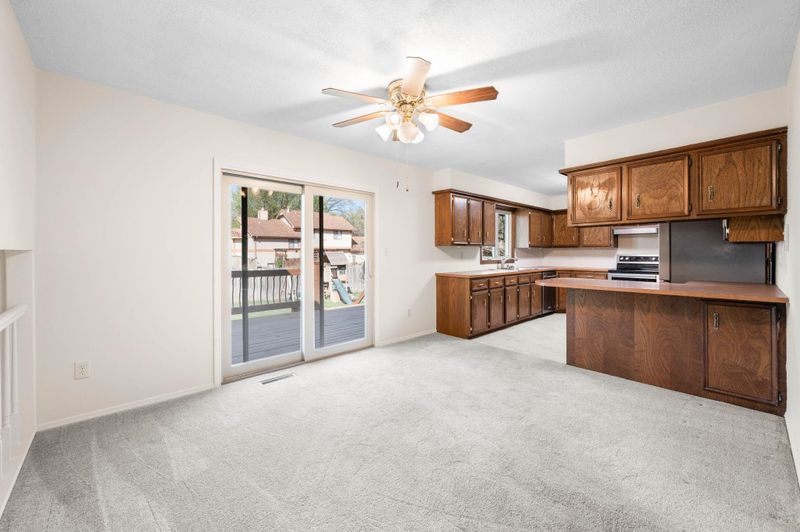 209 N Aspen Rd, Derby, KS 67037-2021