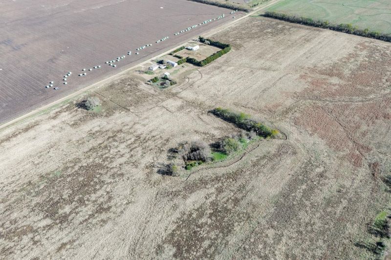 Lot 4 - 5 E Prairie Land Est, Derby, KS 67037