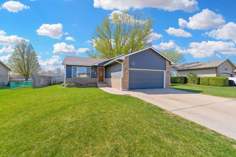 11615 W Ryan Pl, Wichita, KS 67205