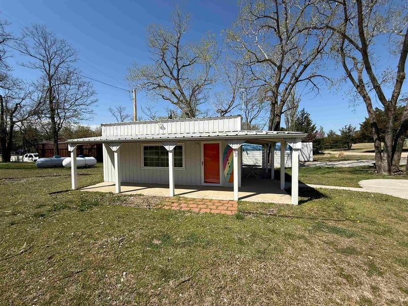 62 Emma Ln, Marquette, KS 67464