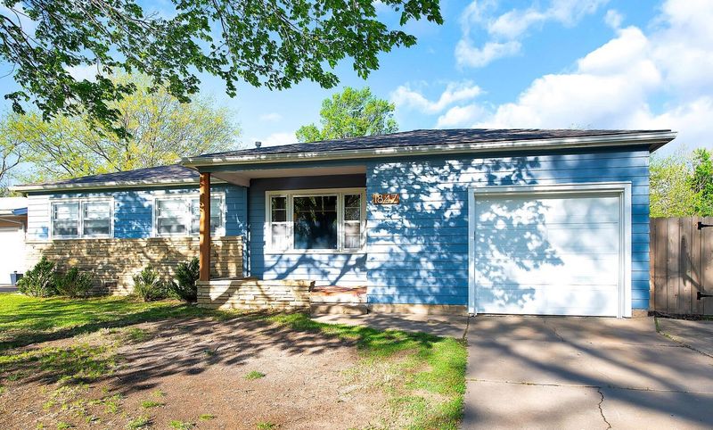 1847 N Richmond Ave, Wichita, KS 67203
