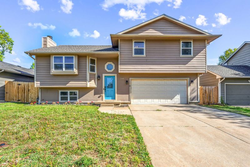 246 W Mallard Dr, Derby, KS 67037